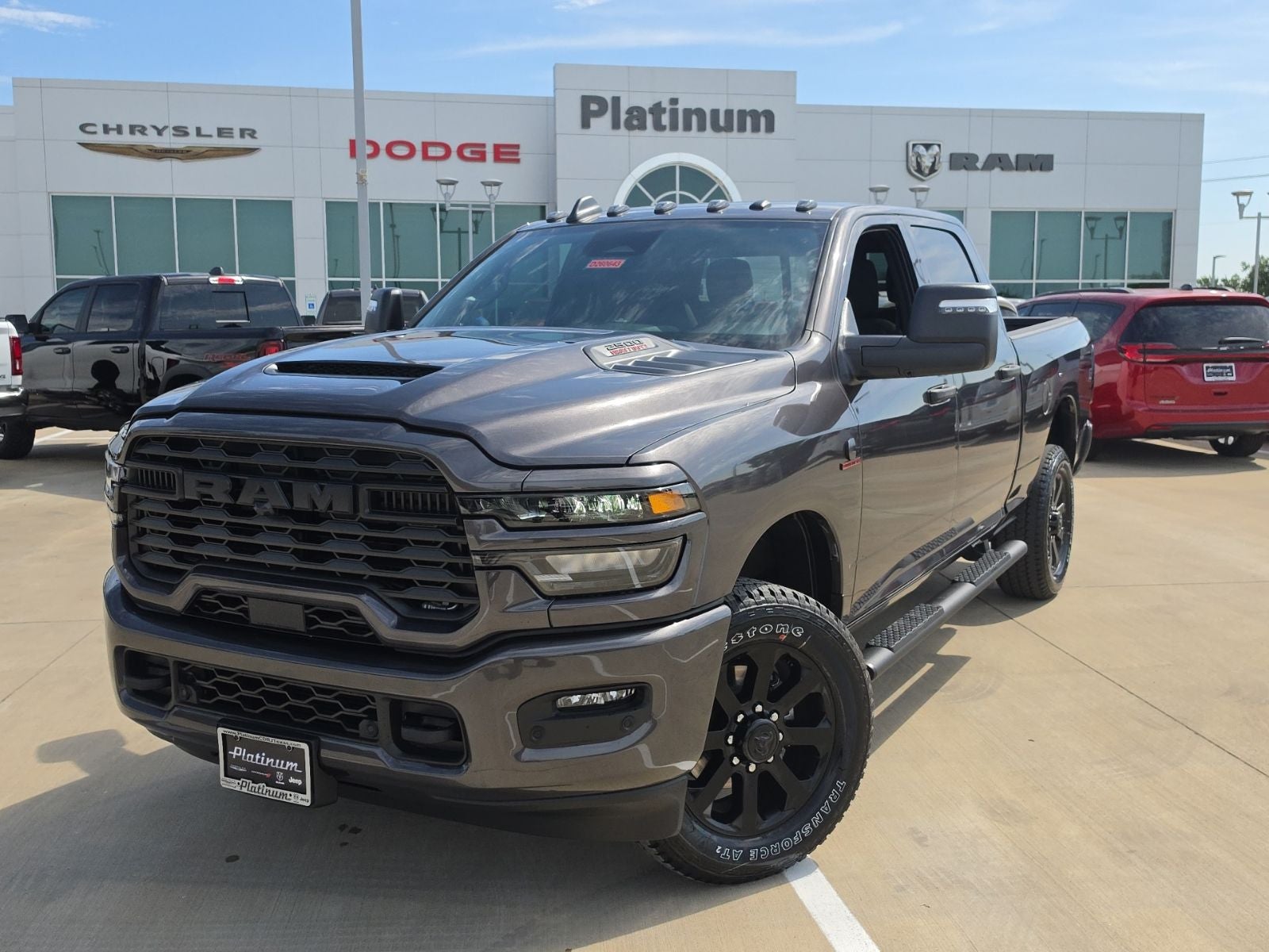 2026 RAM Ram 2500 RAM 2500 BLACK EXPRESS CREW CAB 4X4 6'4' BOX
