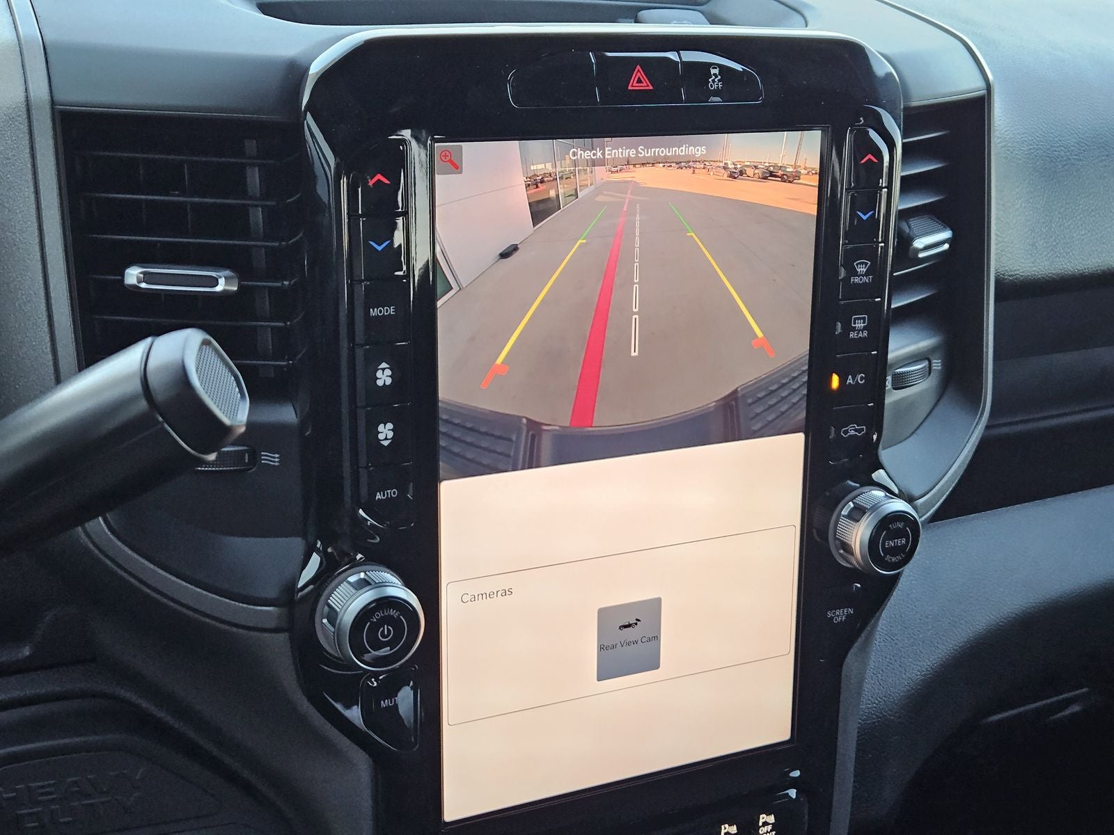 2026 RAM Ram 2500 RAM 2500 BLACK EXPRESS CREW CAB 4X4 6'4' BOX