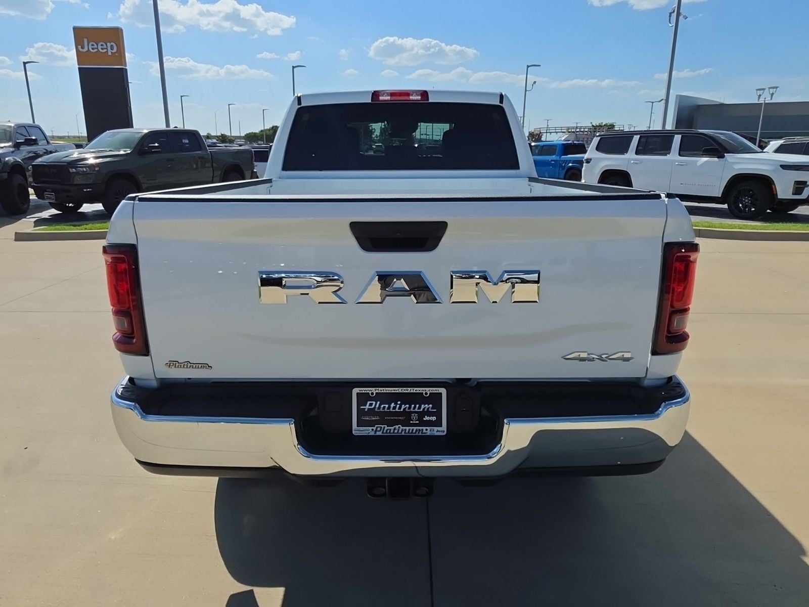 2026 RAM Ram 2500 RAM 2500 TRADESMAN CREW CAB 4X4 6'4' BOX