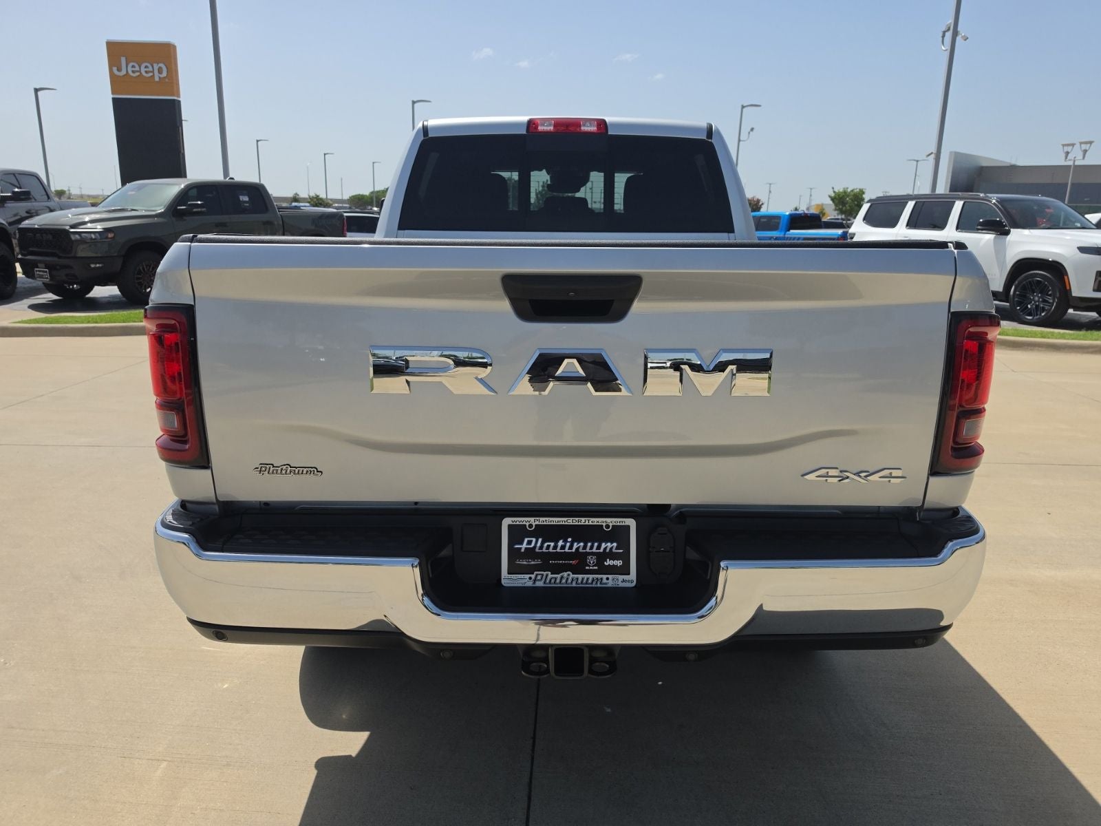 2026 RAM Ram 2500 RAM 2500 TRADESMAN CREW CAB 4X4 6'4' BOX
