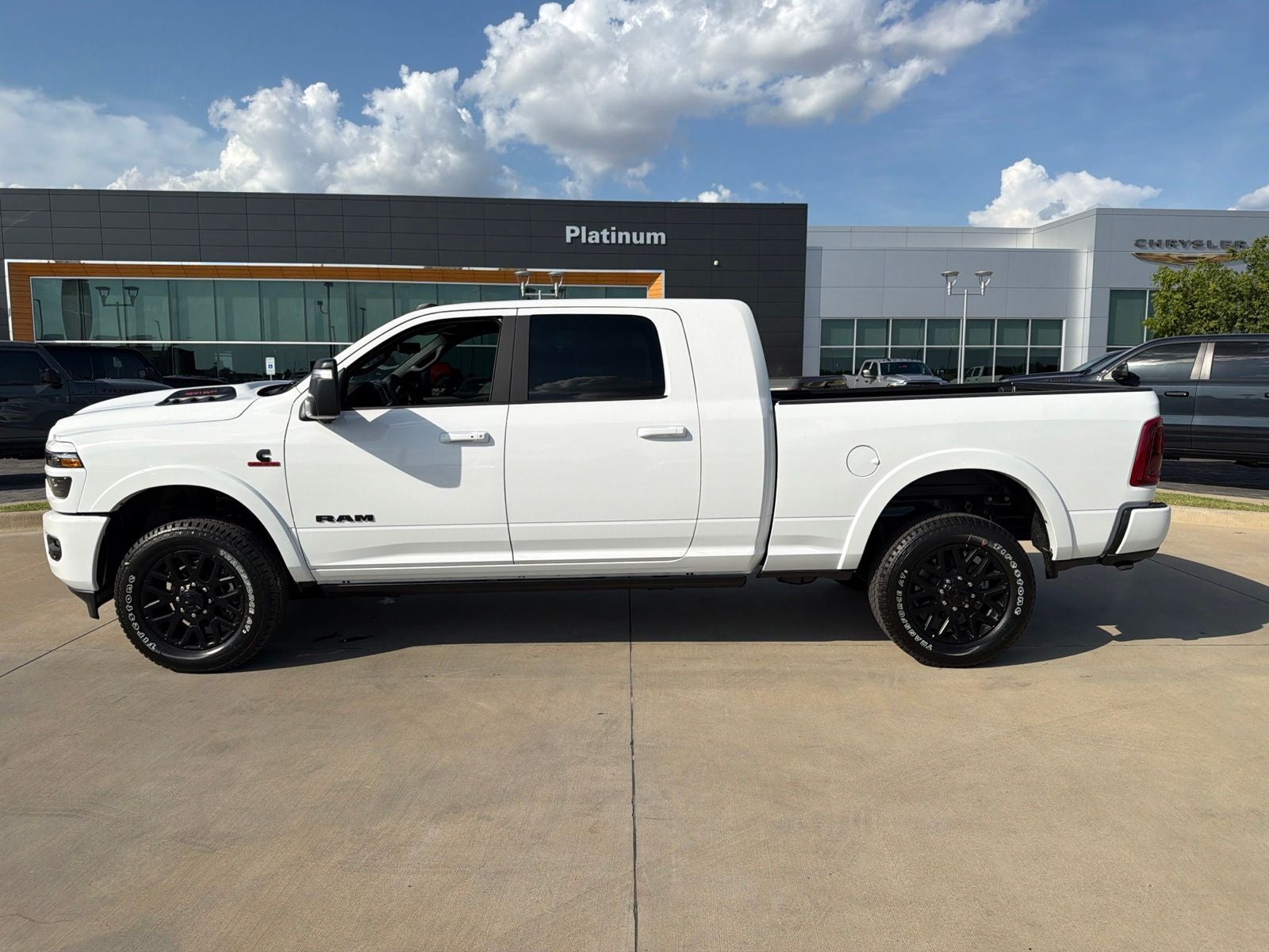 2026 RAM Ram 2500 RAM 2500 LIMITED MEGA CAB 4X4 6'4' BOX