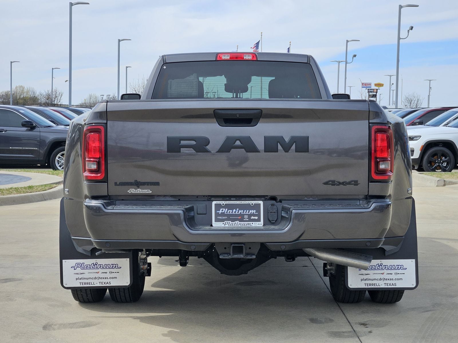 2026 RAM Ram 3500 RAM 3500 LONE STAR CREW CAB 4X4 8' BOX