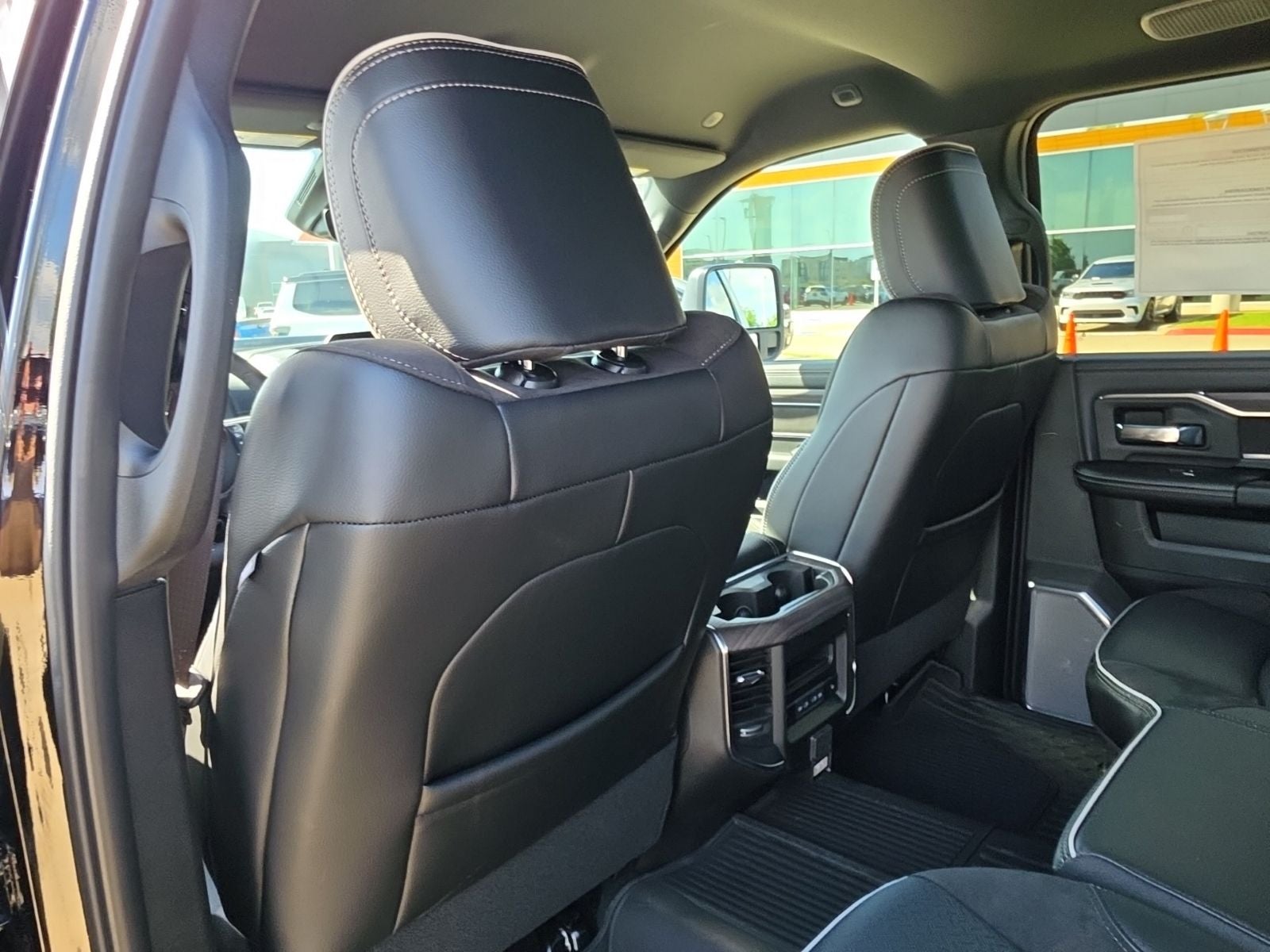 2026 RAM Ram 3500 RAM 3500 LARAMIE CREW CAB 4X4 8' BOX