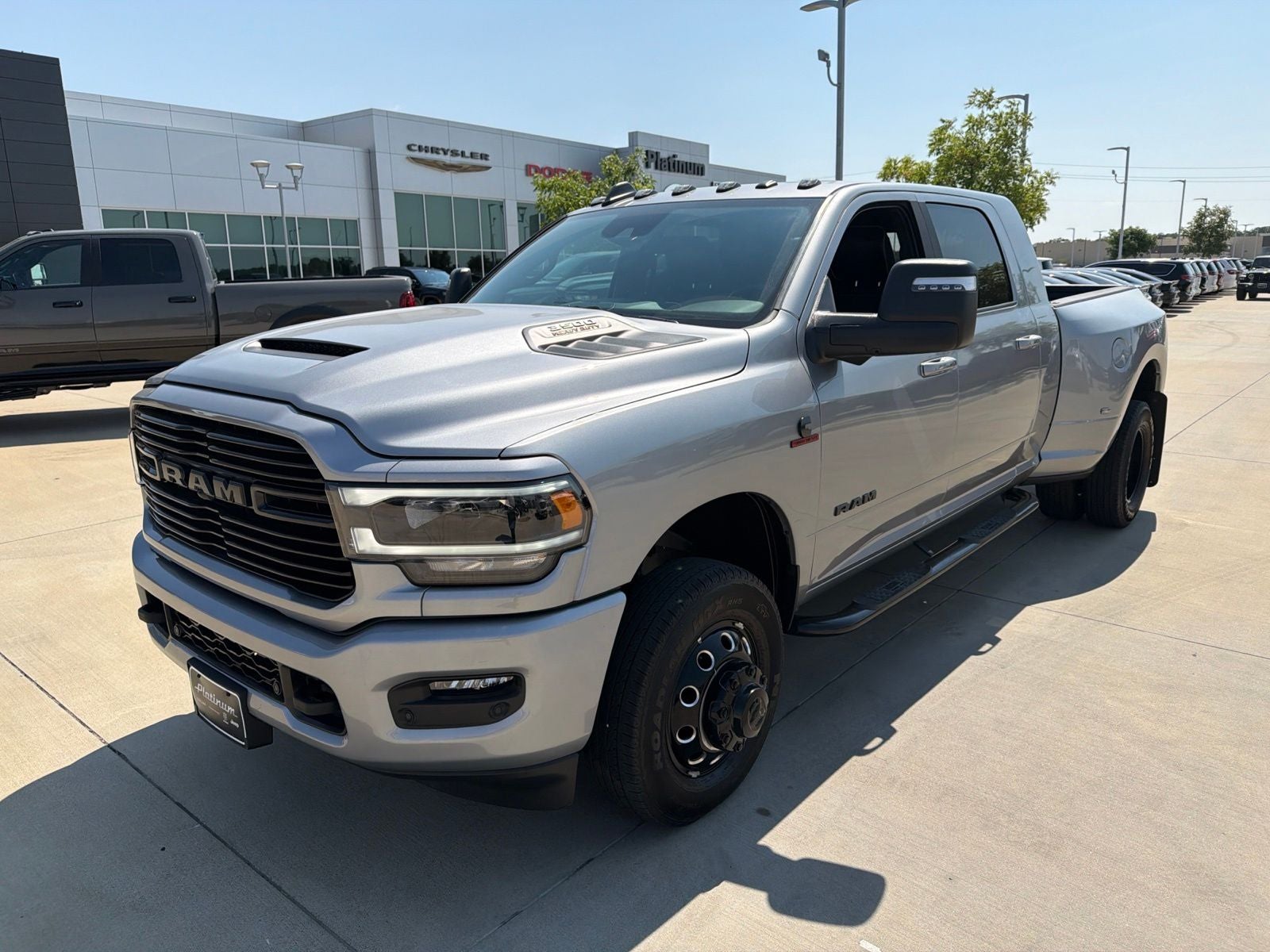 2024 RAM Ram 3500 Laramie Mega Cab 4x4 6'4' Box