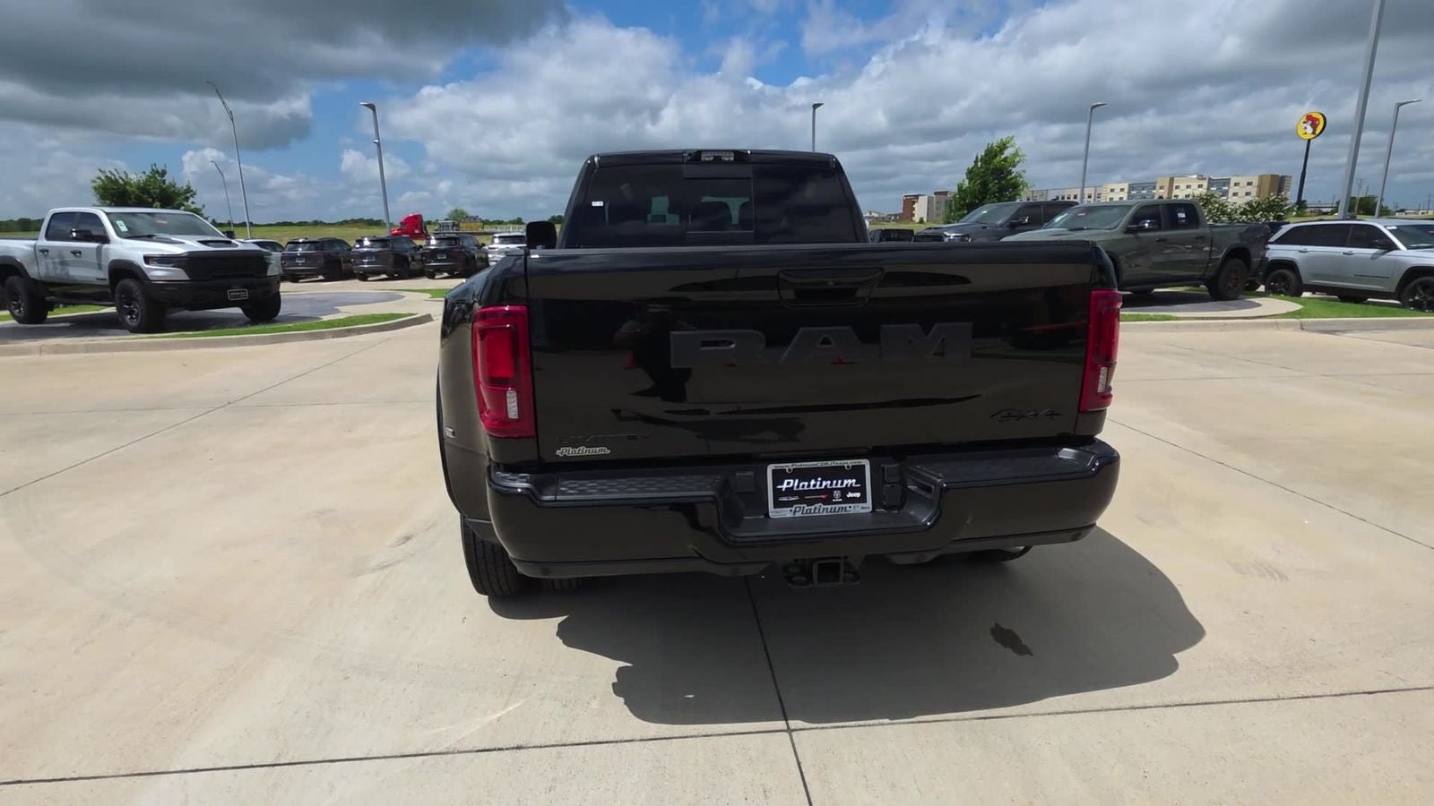 2026 RAM Ram 3500 RAM 3500 LIMITED MEGA CAB 4X4 6'4' BOX