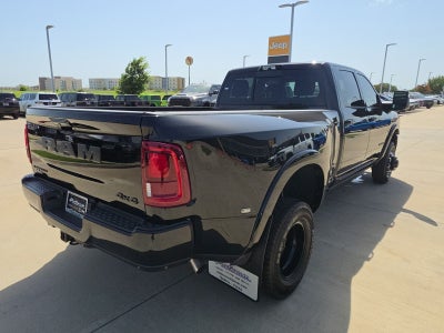 2026 RAM Ram 3500 RAM 3500 LIMITED CREW CAB 4X4 8' BOX