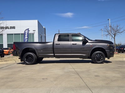 2026 RAM Ram 3500 RAM 3500 LIMITED CREW CAB 4X4 8' BOX