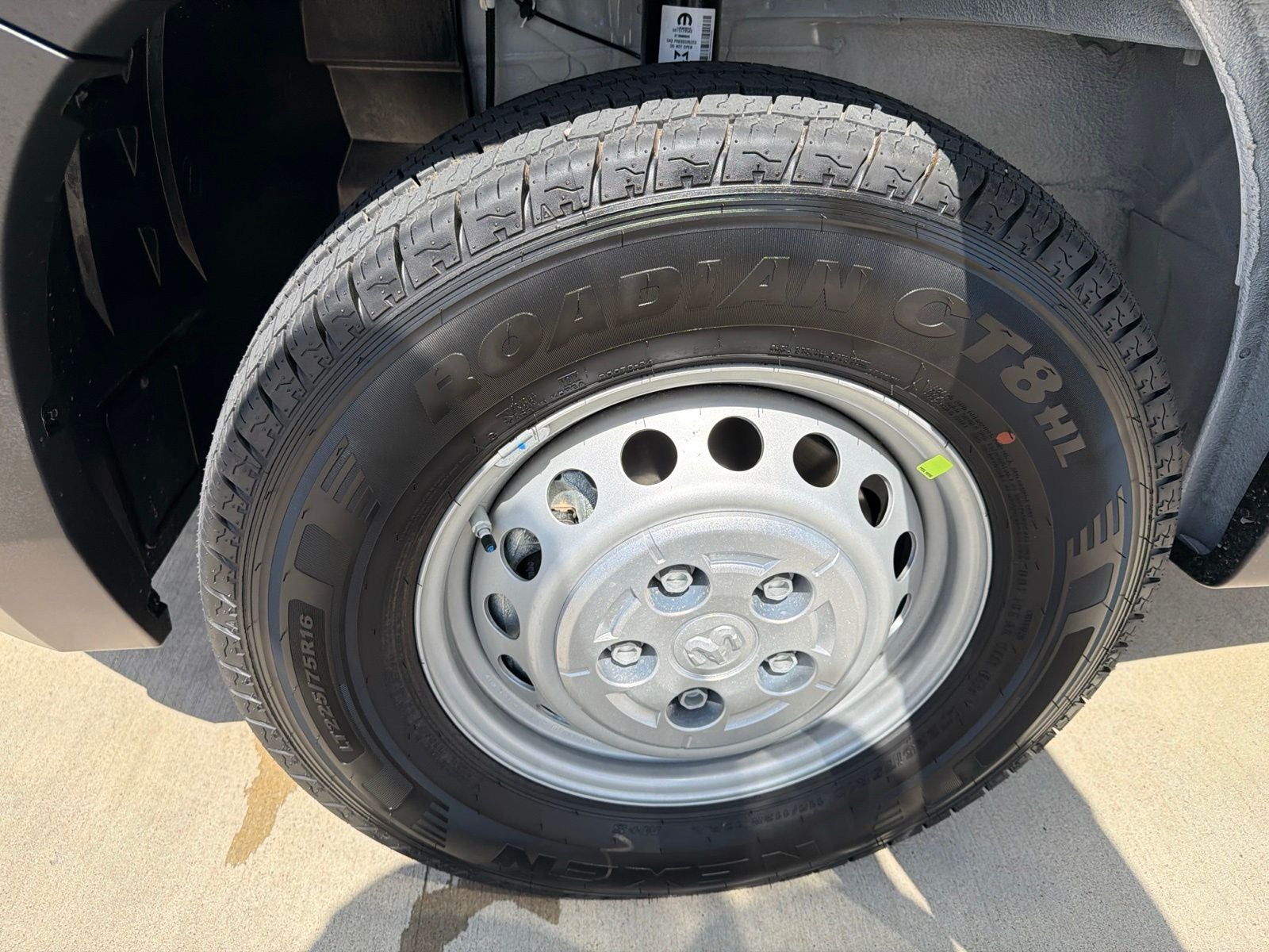 2027 RAM ProMaster Cargo Van Tradesman