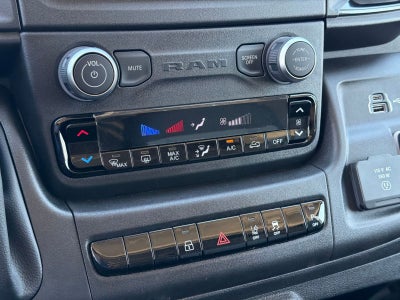 2027 RAM ProMaster Cargo Van Tradesman
