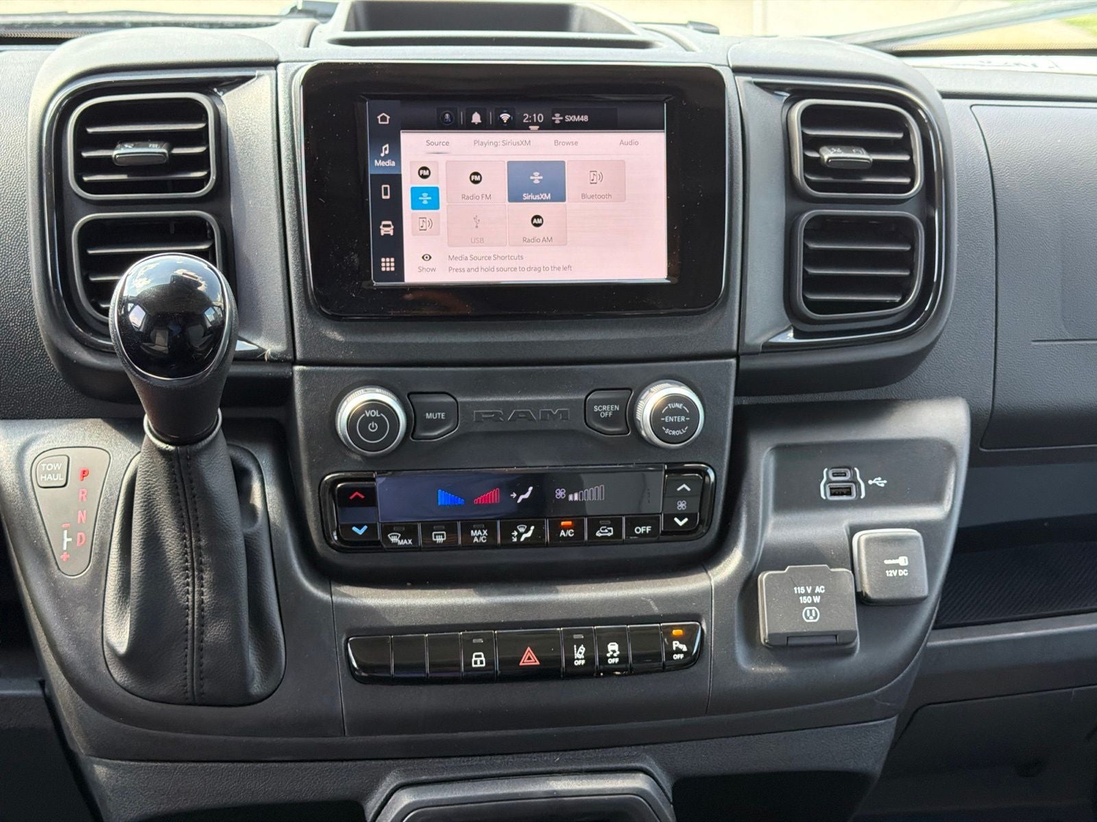 2027 RAM ProMaster Cargo Van Tradesman