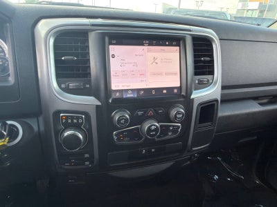 2023 RAM 1500 Classic SLT Crew Cab 4x4 5'7' Box