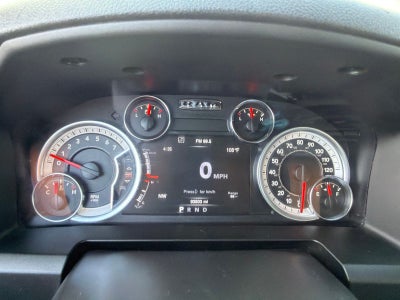 2023 RAM 1500 Classic SLT Crew Cab 4x4 5'7' Box