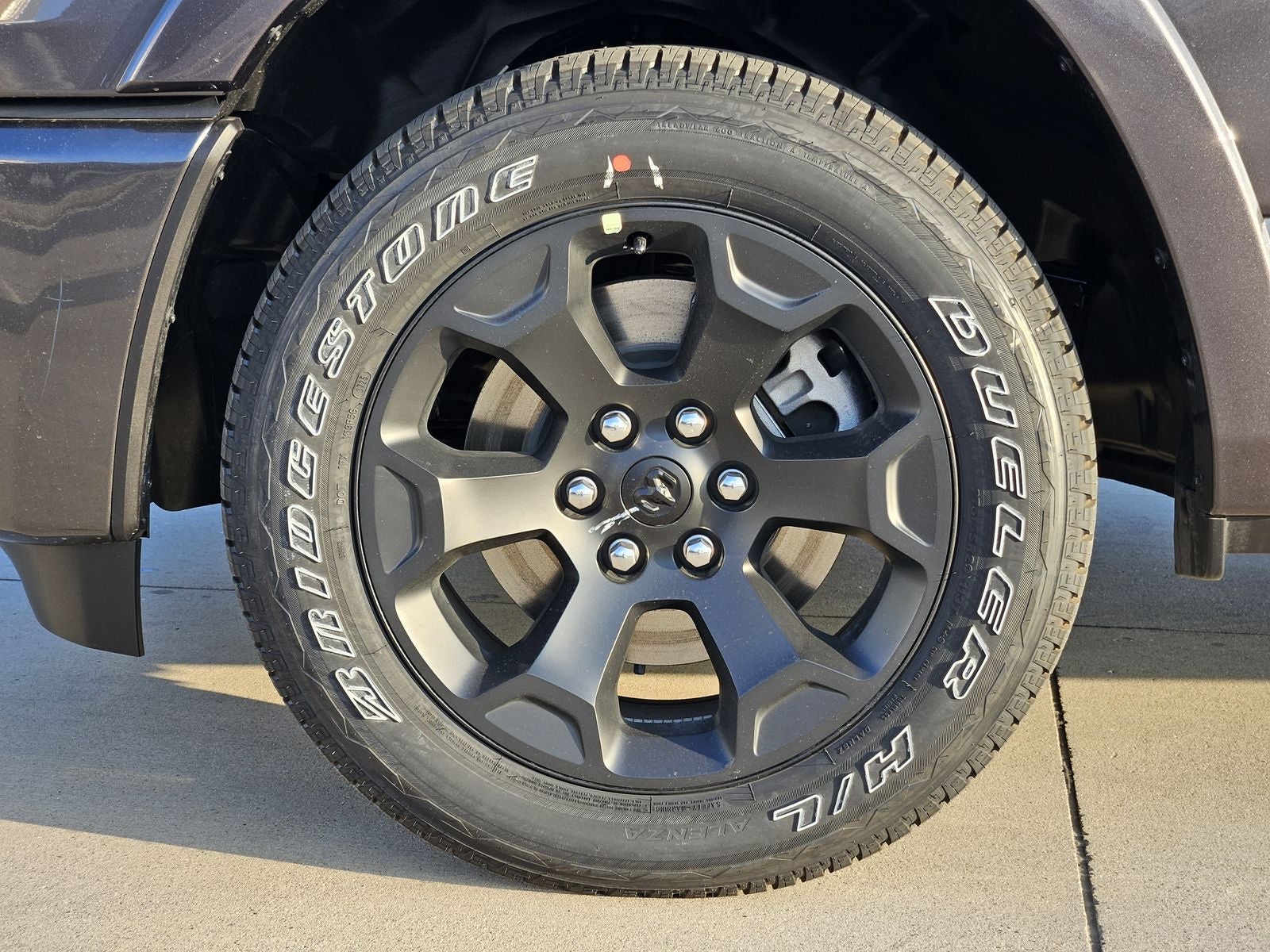 2026 RAM Ram 1500 RAM 1500 LONE STAR CREW CAB 4X2 5'7' BOX