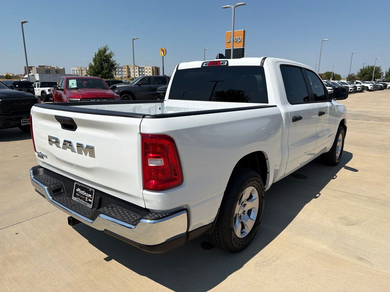 2026 RAM Ram 1500 RAM 1500 LONE STAR CREW CAB 4X2 5'7' BOX