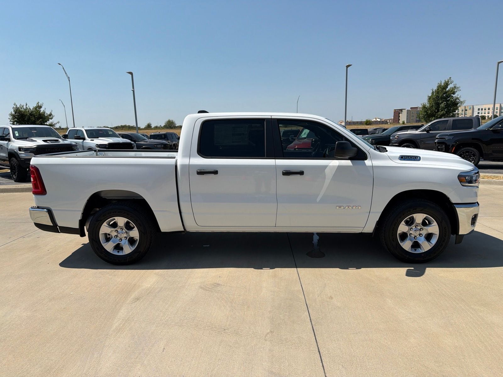 2026 RAM Ram 1500 RAM 1500 LONE STAR CREW CAB 4X2 5'7' BOX