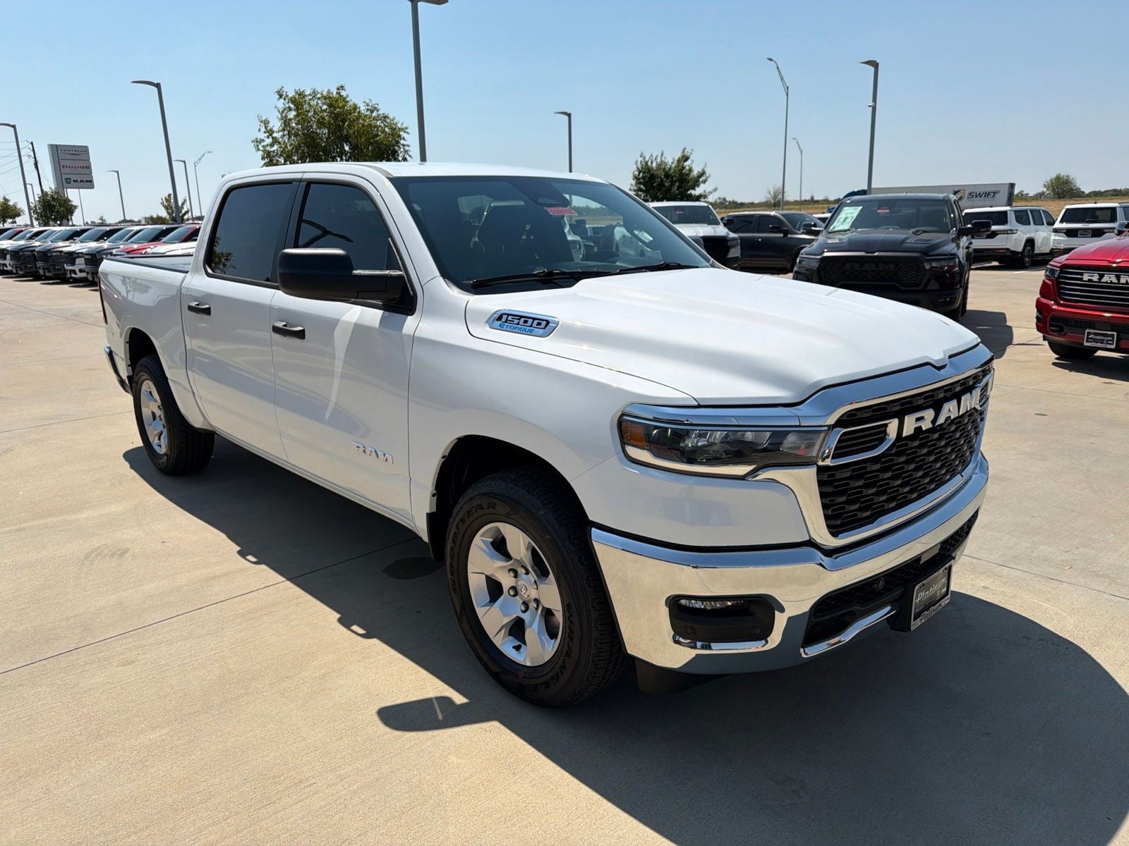 2026 RAM Ram 1500 RAM 1500 LONE STAR CREW CAB 4X2 5'7' BOX