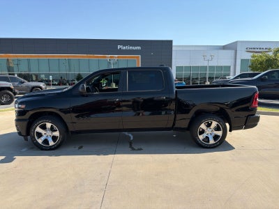 2026 RAM Ram 1500 RAM 1500 EXPRESS CREW CAB 4X2 5'7' BOX