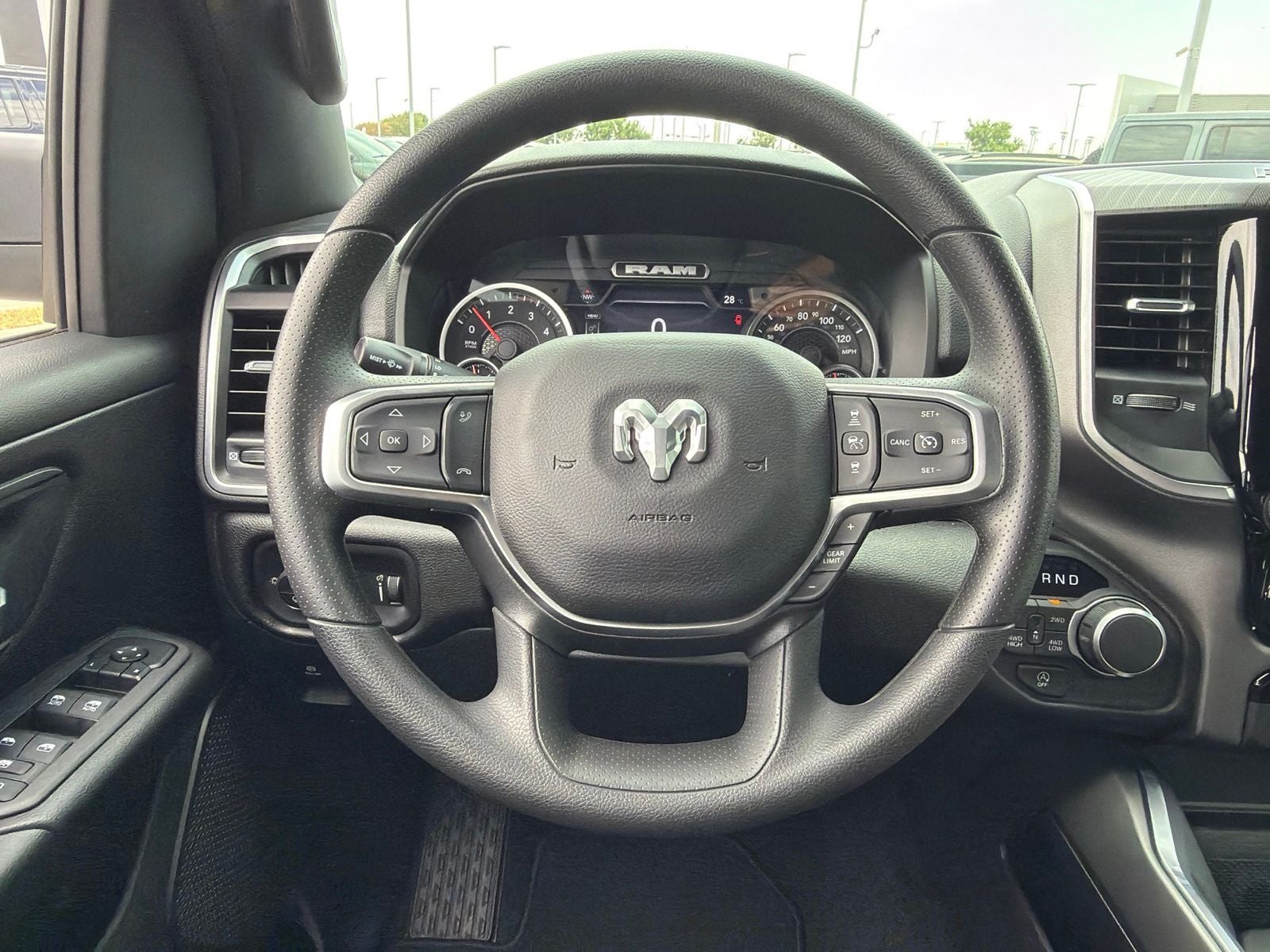2026 RAM Ram 1500 RAM 1500 EXPRESS CREW CAB 4X4 5'7' BOX
