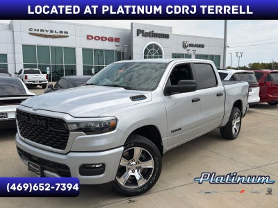 2026 RAM Ram 1500 RAM 1500 EXPRESS CREW CAB 4X4 5'7' BOX