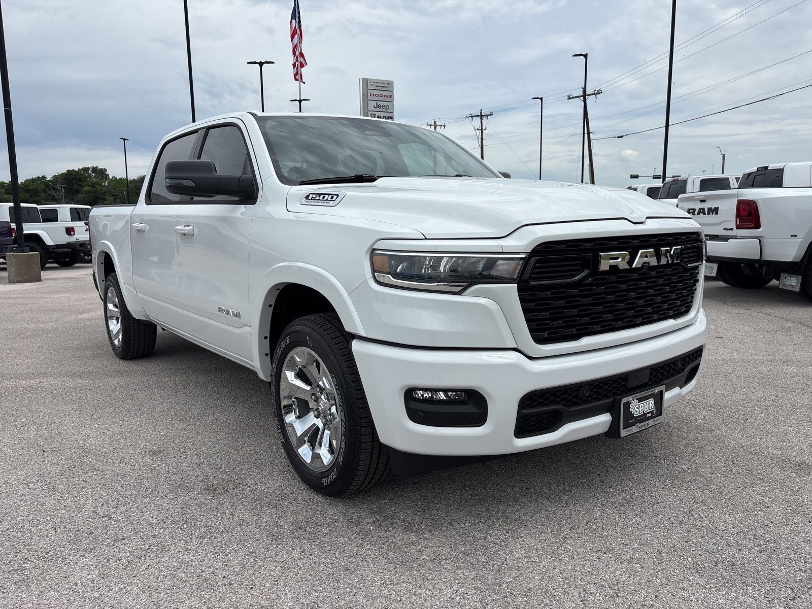 2026 RAM Ram 1500 RAM 1500 LONE STAR CREW CAB 4X4 5'7' BOX