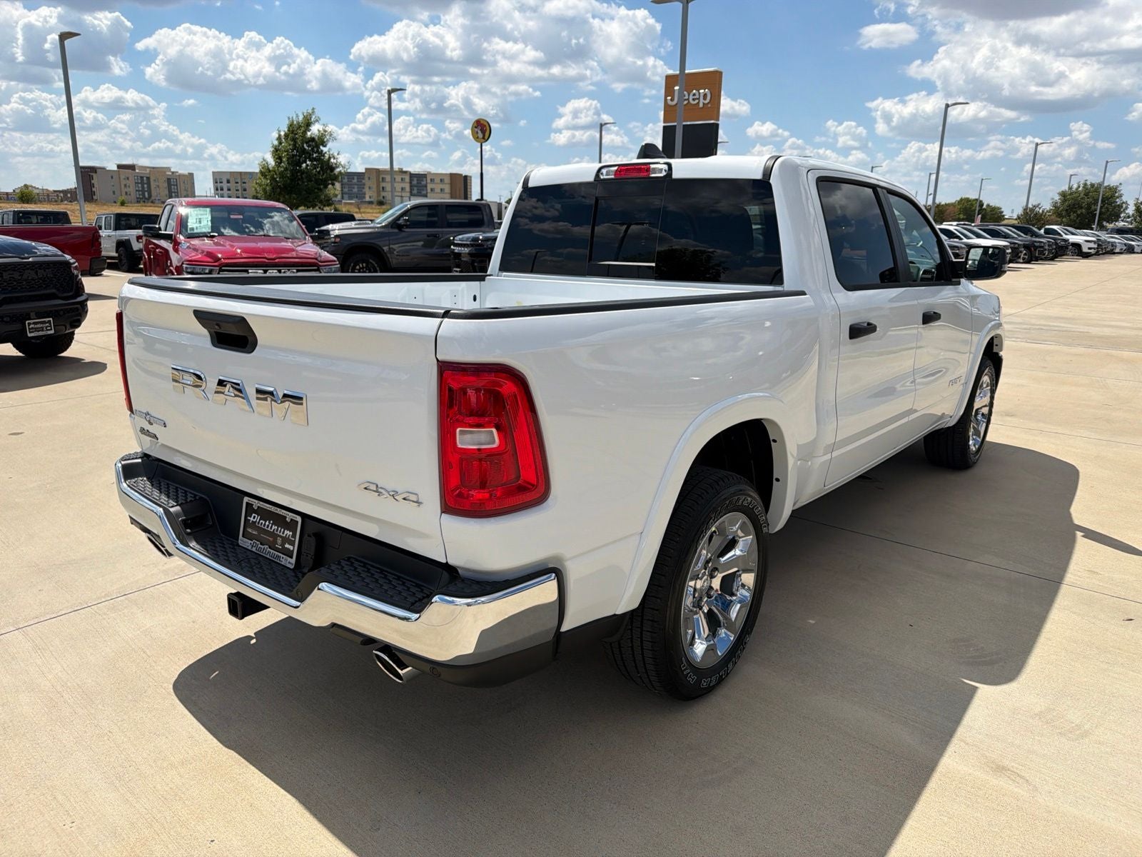 2026 RAM Ram 1500 RAM 1500 LONE STAR CREW CAB 4X4 5'7' BOX