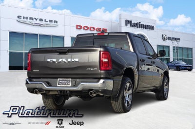 2026 RAM Ram 1500 RAM 1500 TRADESMAN CREW CAB 4X4 5'7' BOX