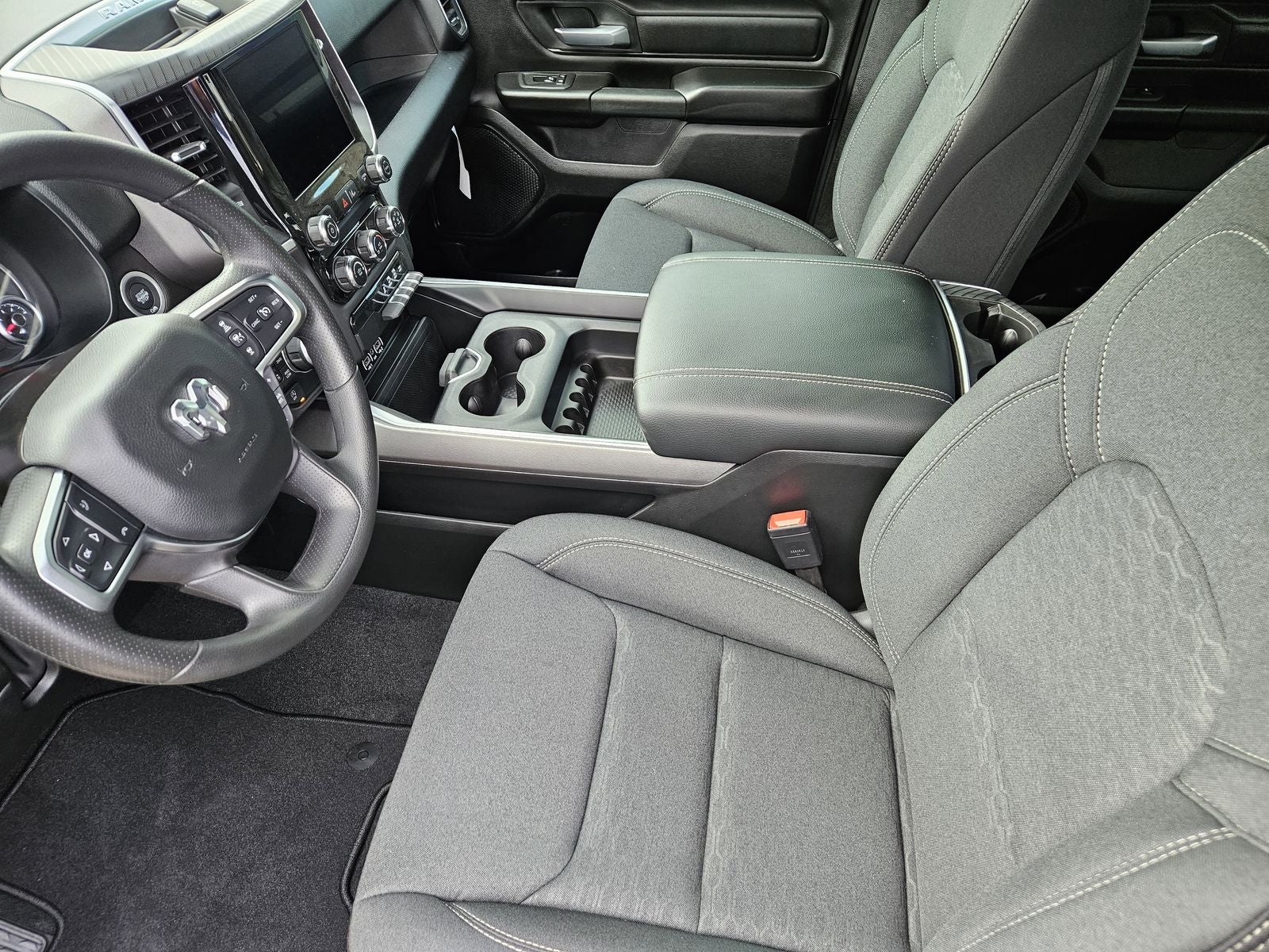 2026 RAM Ram 1500 RAM 1500 EXPRESS CREW CAB 4X4 5'7' BOX