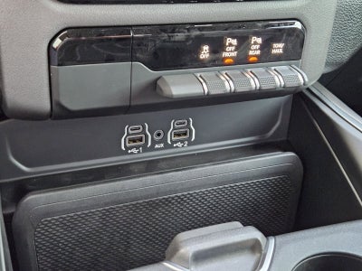 2026 RAM Ram 1500 RAM 1500 EXPRESS CREW CAB 4X4 5'7' BOX