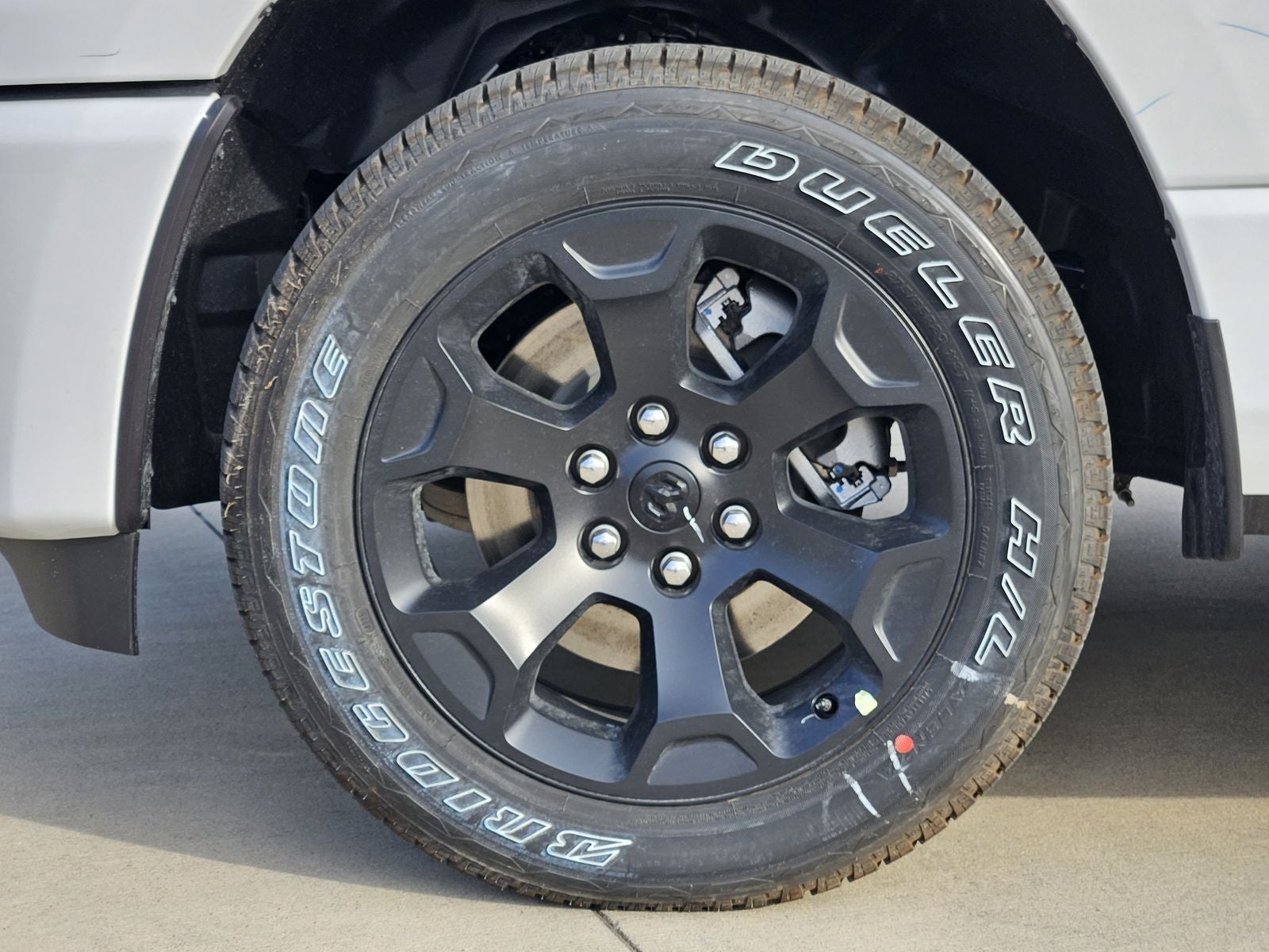2026 RAM Ram 1500 RAM 1500 EXPRESS CREW CAB 4X4 5'7' BOX