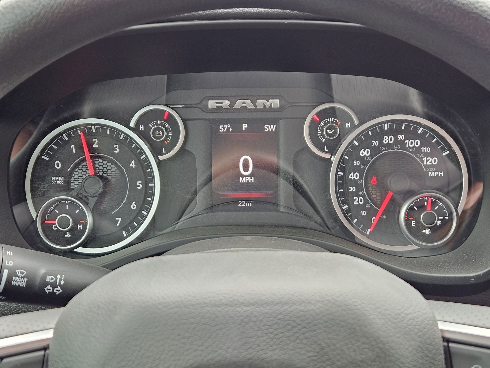 2026 RAM Ram 1500 RAM 1500 TRADESMAN CREW CAB 4X4 5'7' BOX