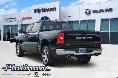 2026 RAM Ram 1500 RAM 1500 TRADESMAN CREW CAB 4X4 5'7' BOX