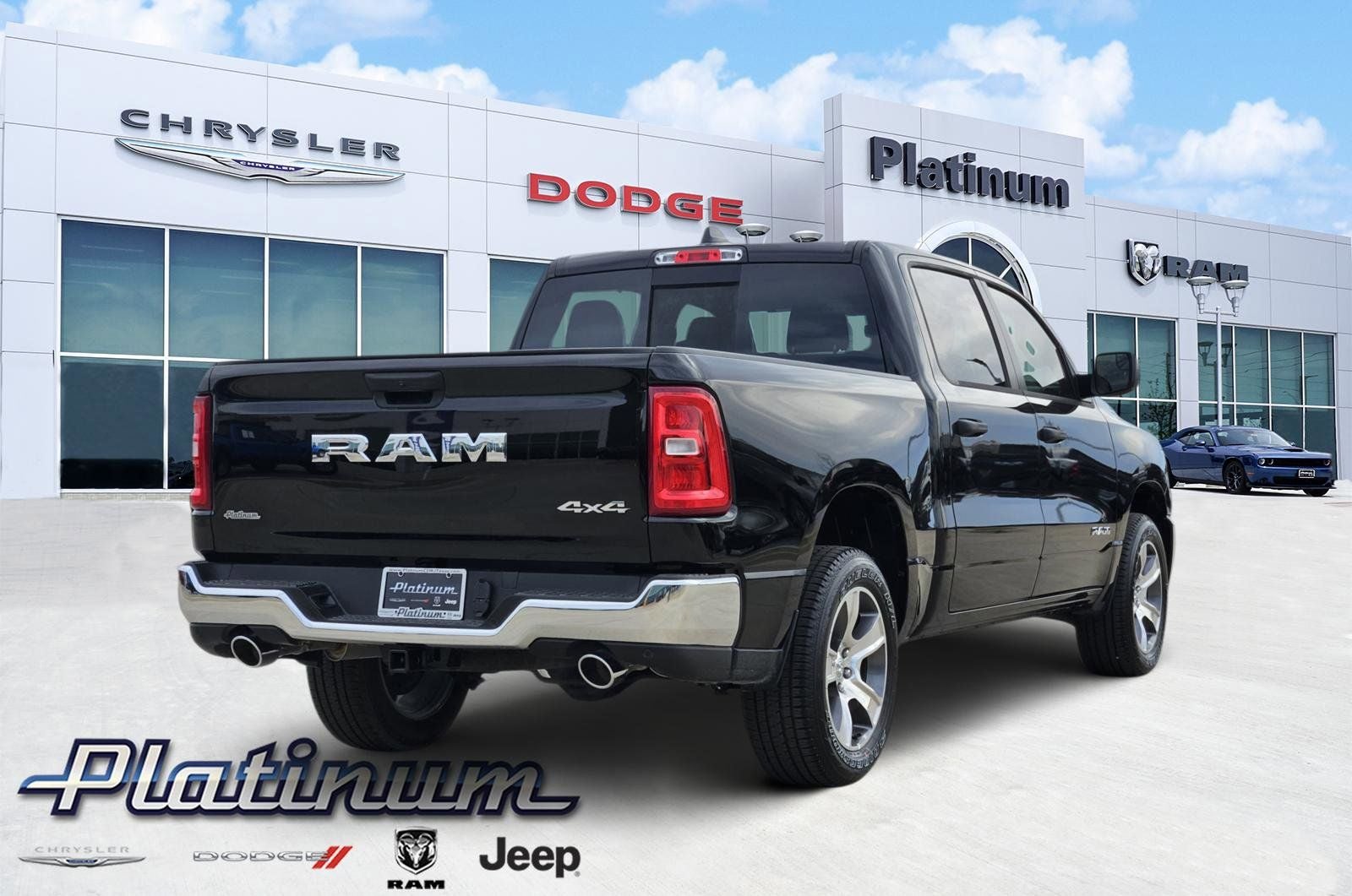 2026 RAM Ram 1500 RAM 1500 TRADESMAN CREW CAB 4X4 5'7' BOX