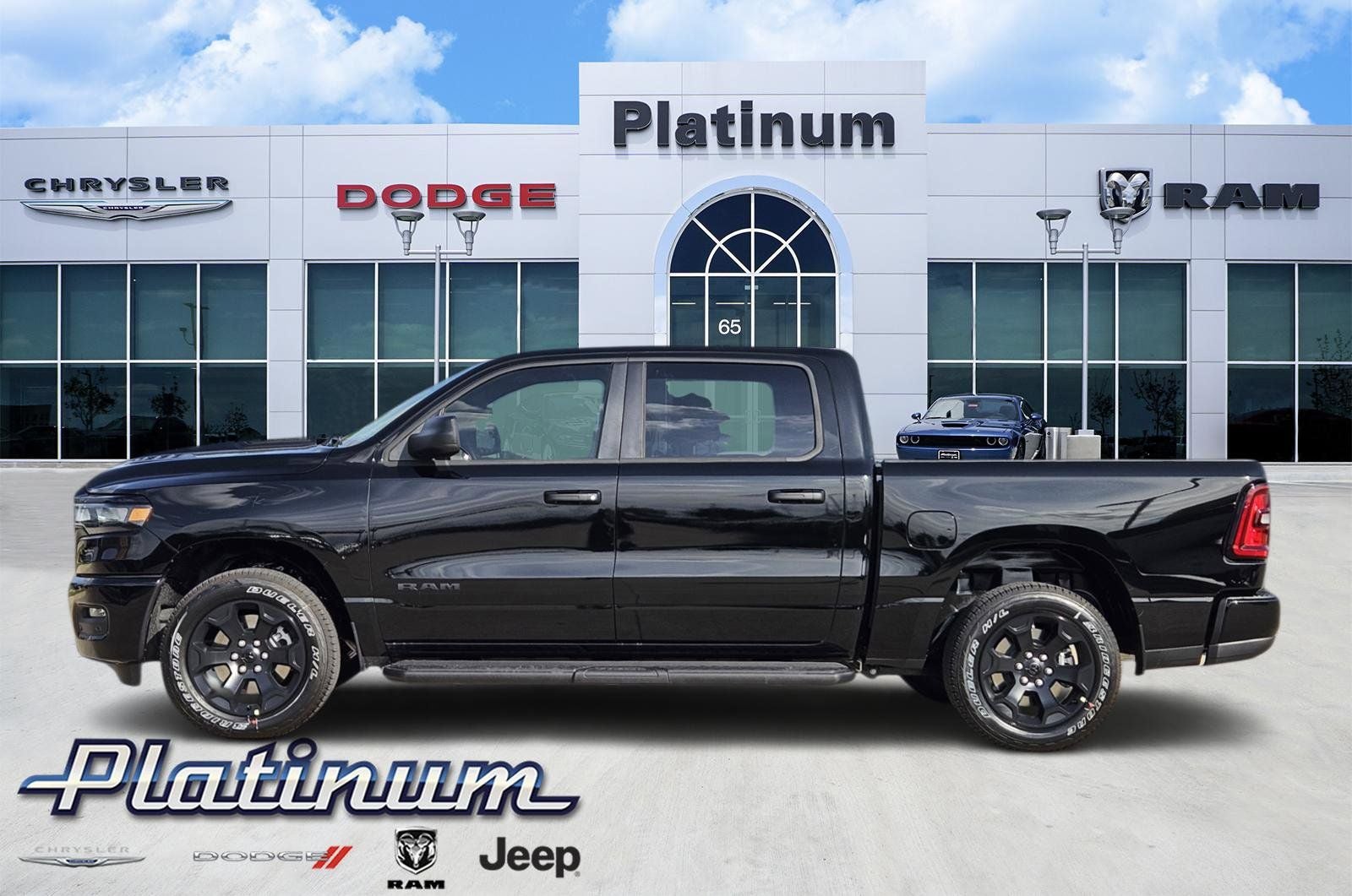 2026 RAM Ram 1500 RAM 1500 EXPRESS CREW CAB 4X4 5'7' BOX