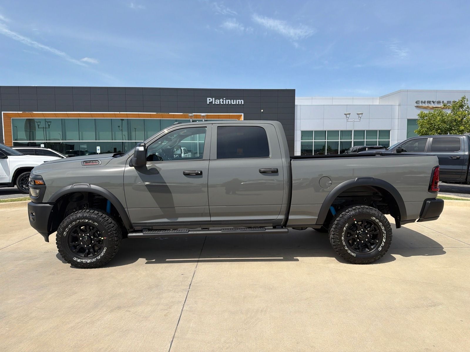 2026 RAM Ram 2500 RAM 2500 TRADESMAN CREW CAB 4X4 6'4' BOX