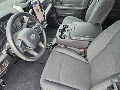 2026 RAM Ram 2500 RAM 2500 BLACK EXPRESS CREW CAB 4X4 6'4' BOX