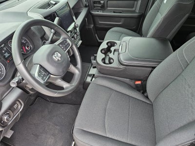 2026 RAM Ram 2500 RAM 2500 BLACK EXPRESS CREW CAB 4X4 6'4' BOX