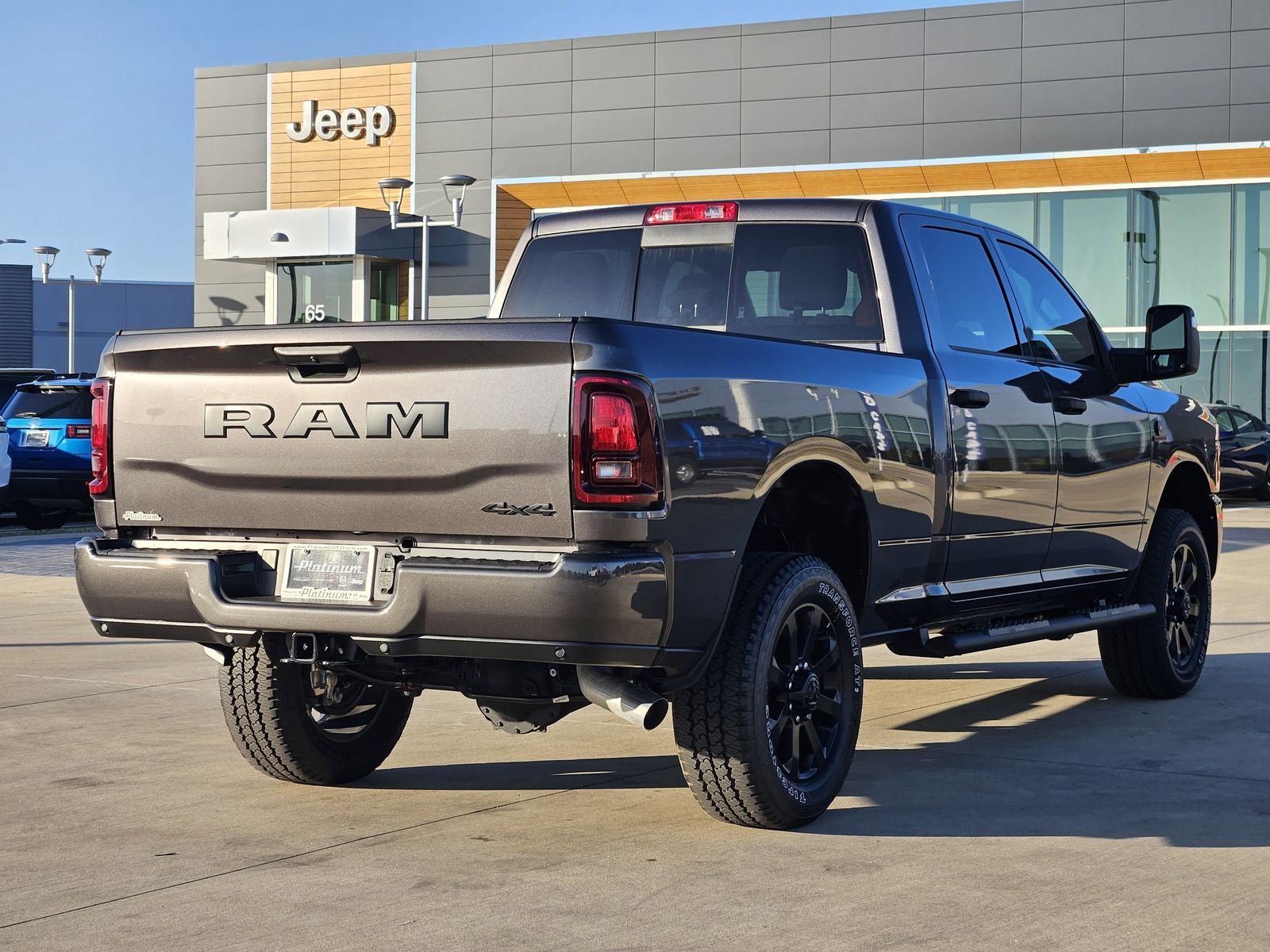 2025 RAM Ram 2500 RAM 2500 TRADESMAN CREW CAB 4X4 8' BOX