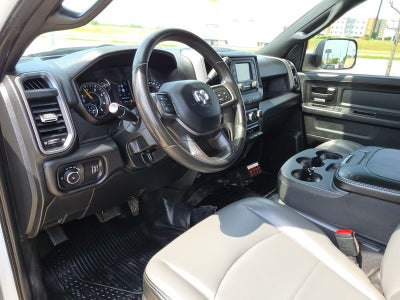 2022 RAM Ram 2500 Tradesman Crew Cab 4x4 8' Box