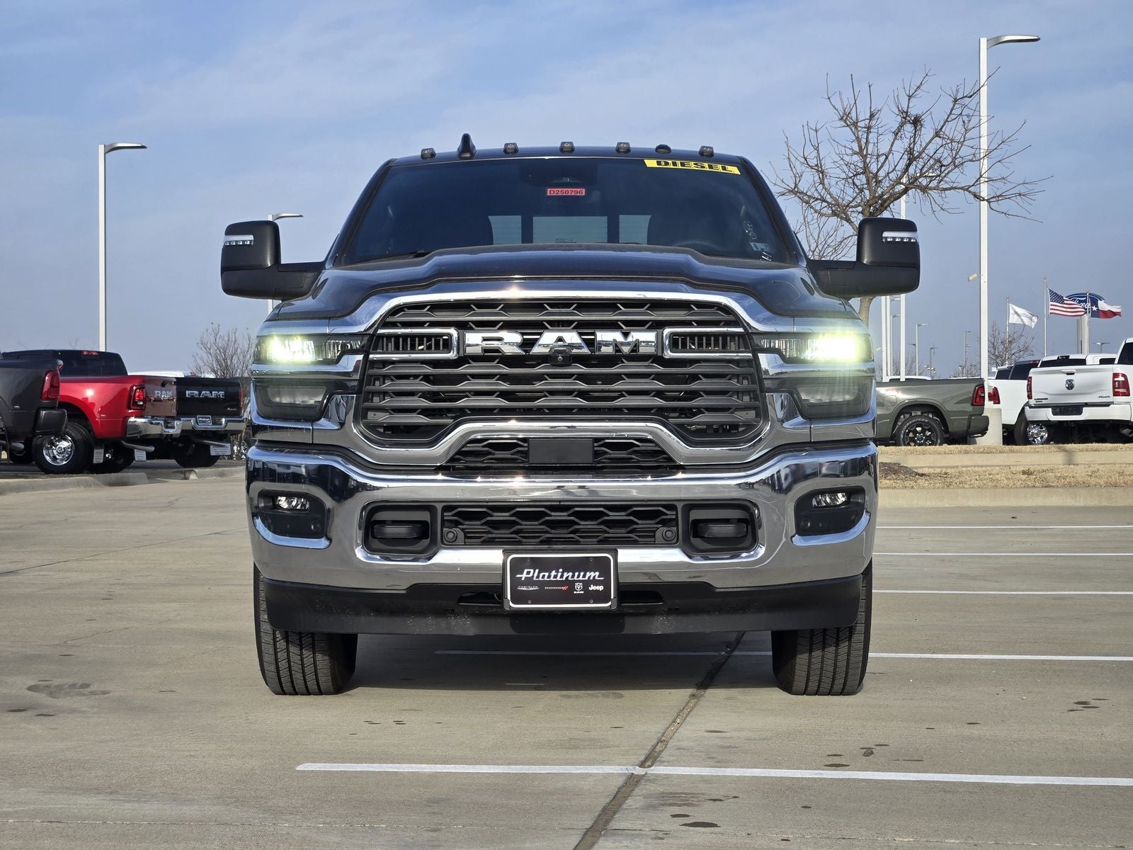 2025 RAM Ram 2500 RAM 2500 TRADESMAN CREW CAB 4X4 8' BOX