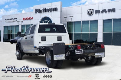 2026 RAM Ram 5500 Chassis Cab RAM 5500 TRADESMAN CHASSIS CREW CAB 4X4 84' CA