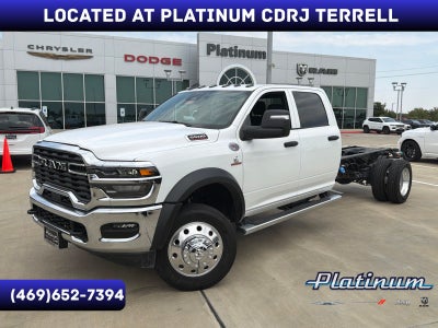 2026 RAM Ram 5500 Chassis Cab RAM 5500 TRADESMAN CHASSIS CREW CAB 4X4 84' CA