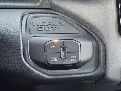 2026 RAM Ram 5500 Chassis Cab RAM 5500 TRADESMAN CHASSIS CREW CAB 4X4 84' CA