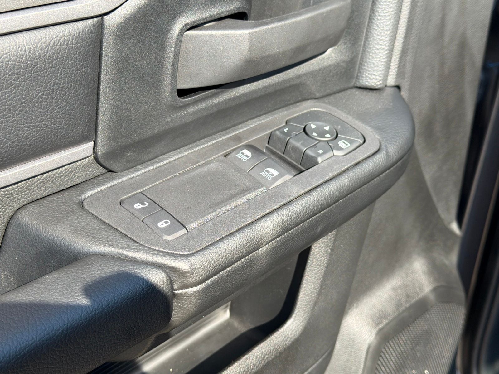 2027 RAM 3500 Chassis Cab Tradesman