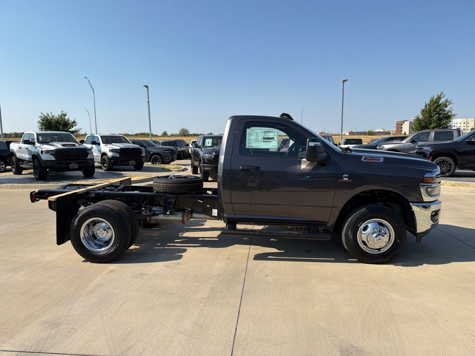 2027 RAM 3500 Chassis Cab Tradesman