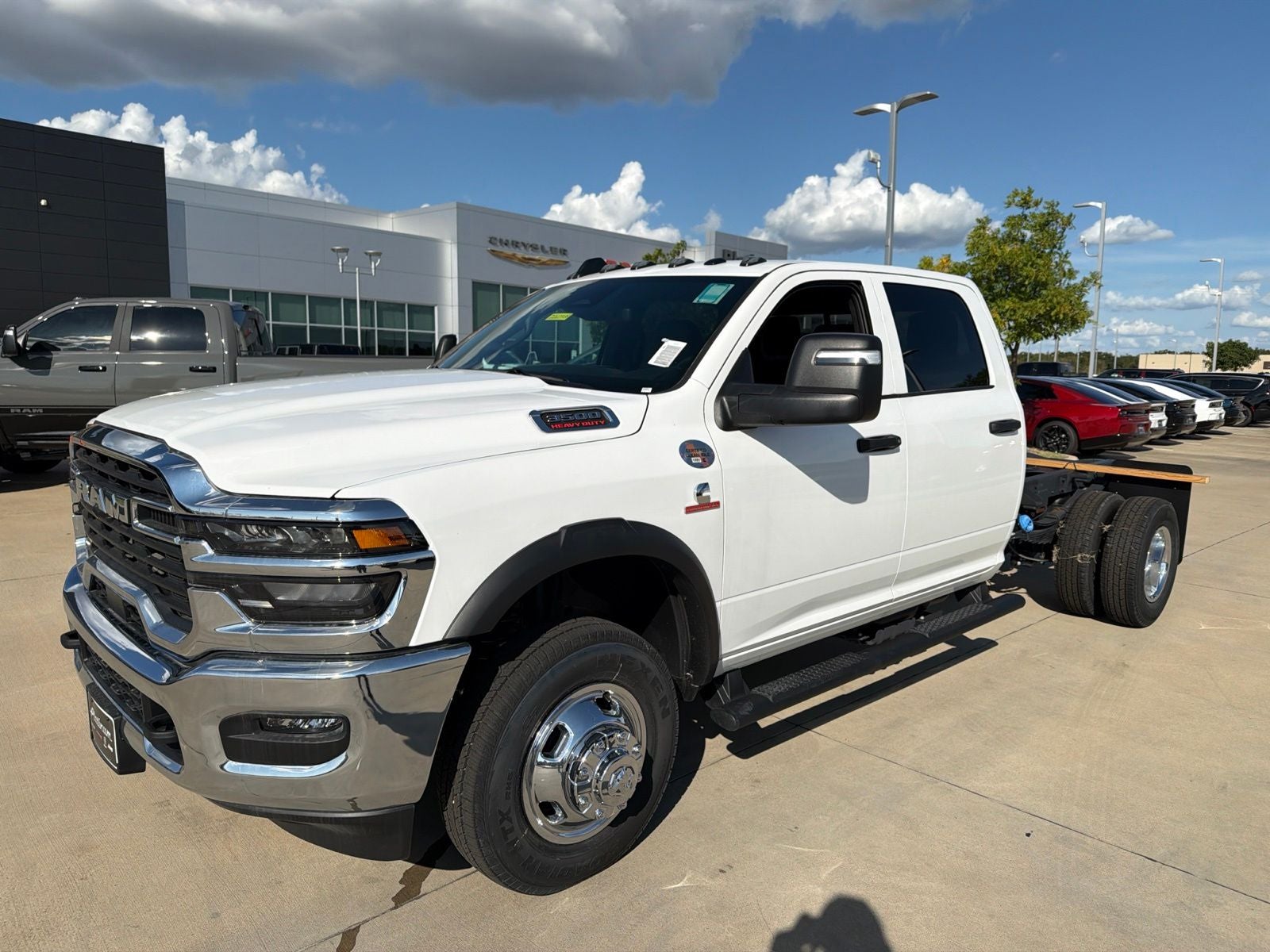 2026 RAM Ram 3500 Chassis Cab RAM 3500 TRADESMAN CREW CAB CHASSIS 4X4 60' CA