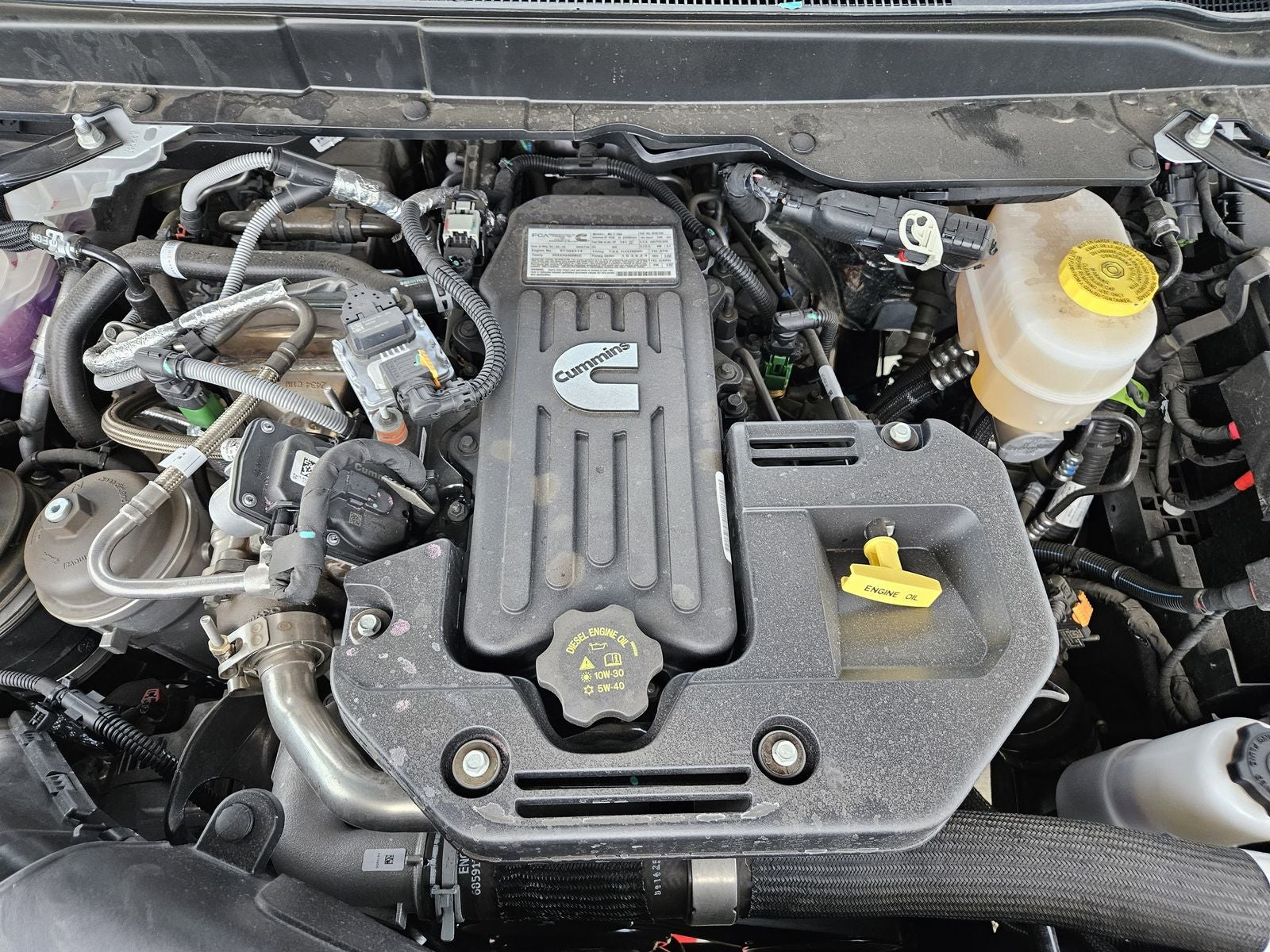 2025 RAM Ram 3500 Chassis Cab RAM 3500 TRADESMAN CREW CAB CHASSIS 4X4 60' CA