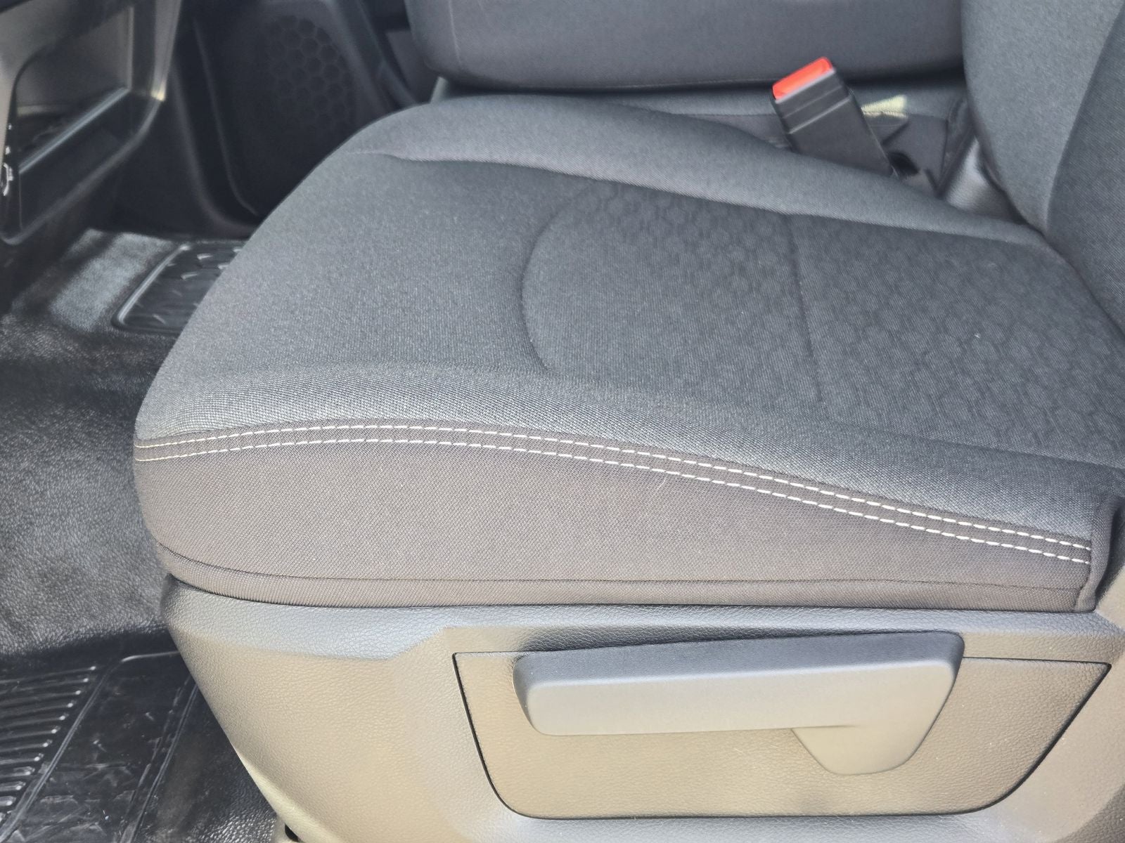 2026 RAM Ram 3500 Chassis Cab RAM 3500 TRADESMAN CREW CAB CHASSIS 4X4 60' CA