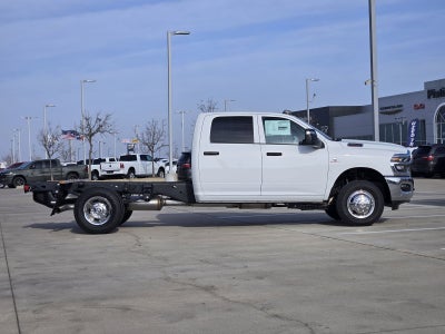 2026 RAM Ram 3500 Chassis Cab RAM 3500 TRADESMAN CREW CAB CHASSIS 4X4 60' CA