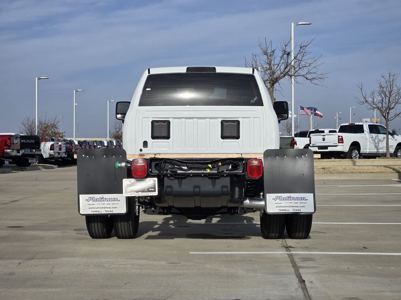 2026 RAM Ram 3500 Chassis Cab RAM 3500 TRADESMAN CREW CAB CHASSIS 4X4 60' CA