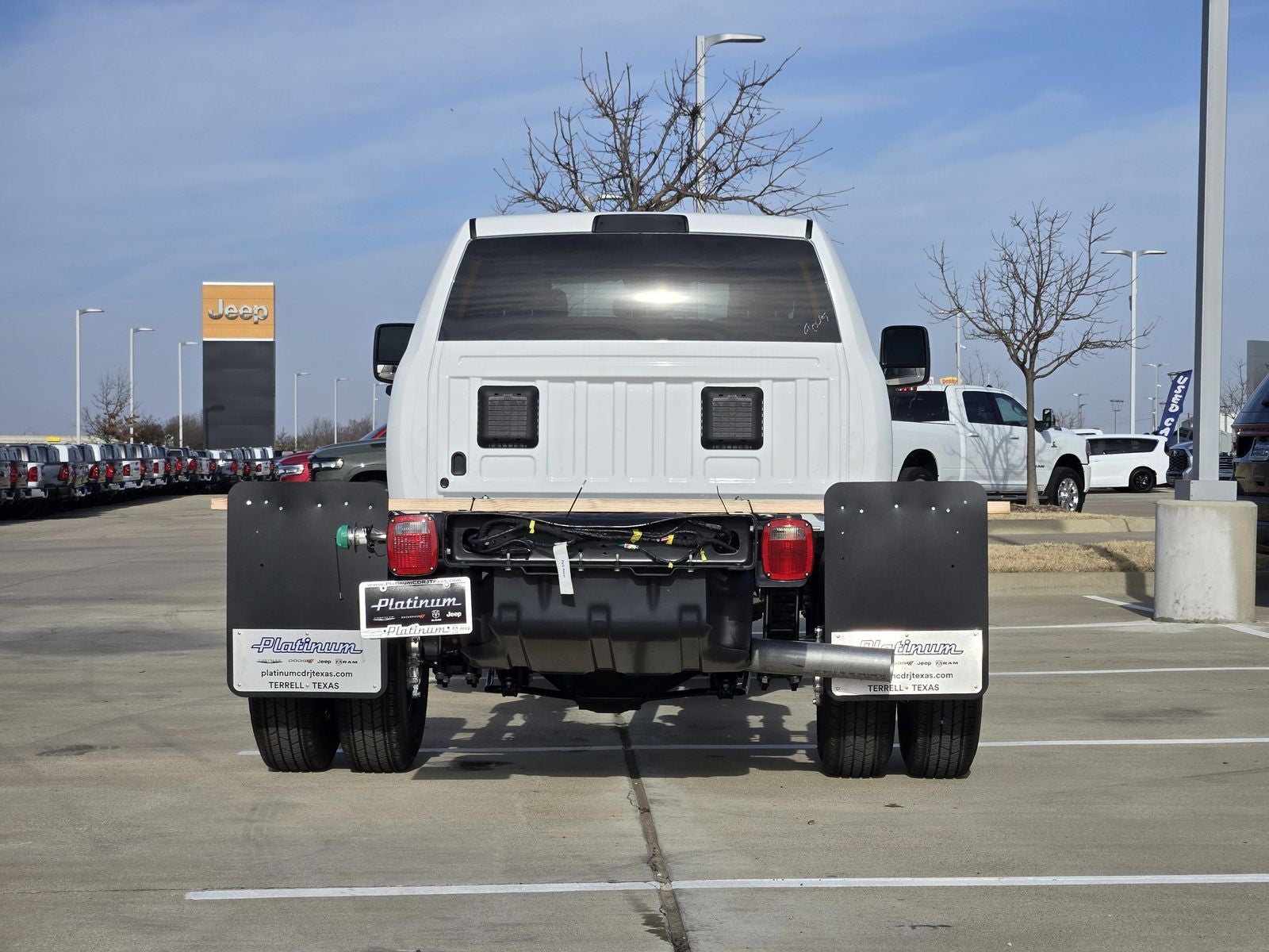 2026 RAM Ram 3500 Chassis Cab RAM 3500 TRADESMAN CREW CAB CHASSIS 4X4 60' CA